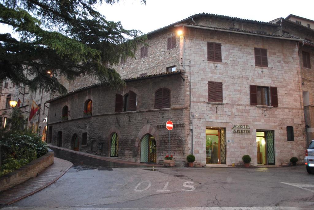 Hotel San Pietro Assisi Exterior photo